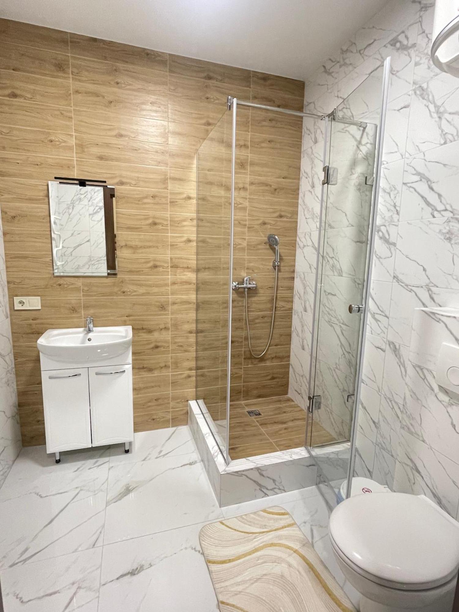 Pierre Apartments Odessa Luaran gambar