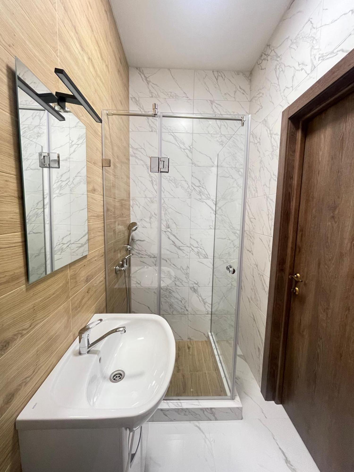 Pierre Apartments Odessa Luaran gambar